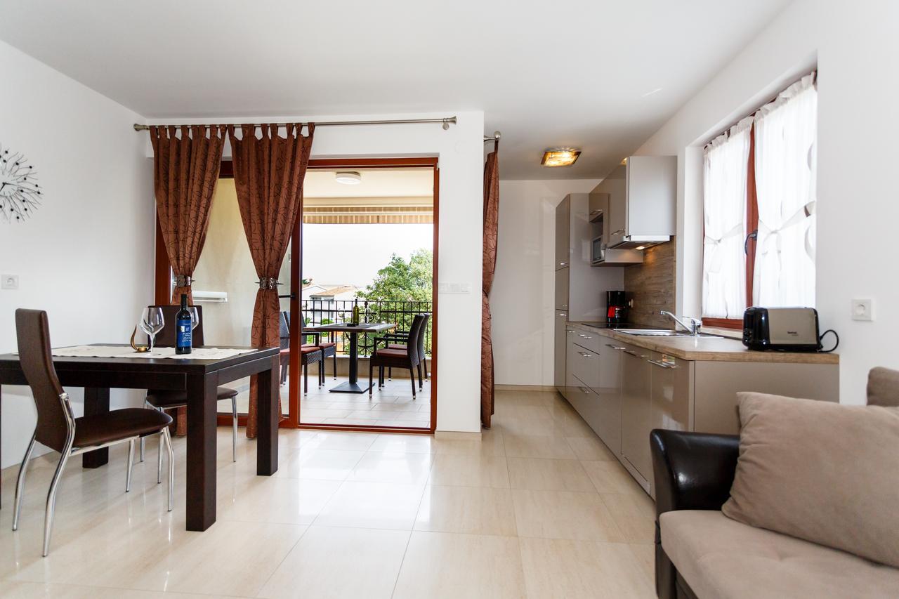 Villa Aria Malinska Exteriér fotografie