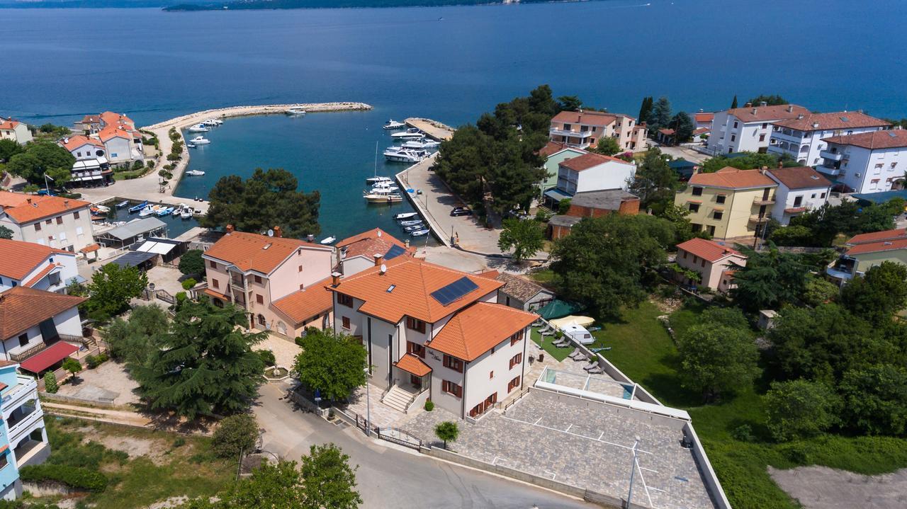 Villa Aria Malinska Exteriér fotografie
